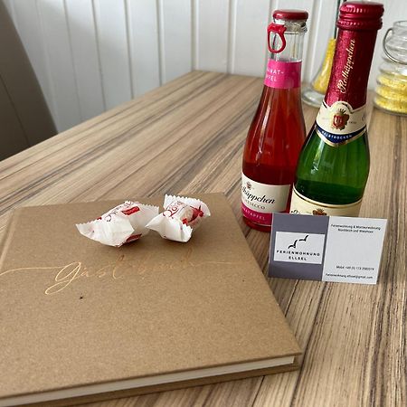 Ferienwohnung Norddeich: Gemuetliche Rueckzugsoase Fuer 2-4 Personen Екстериор снимка