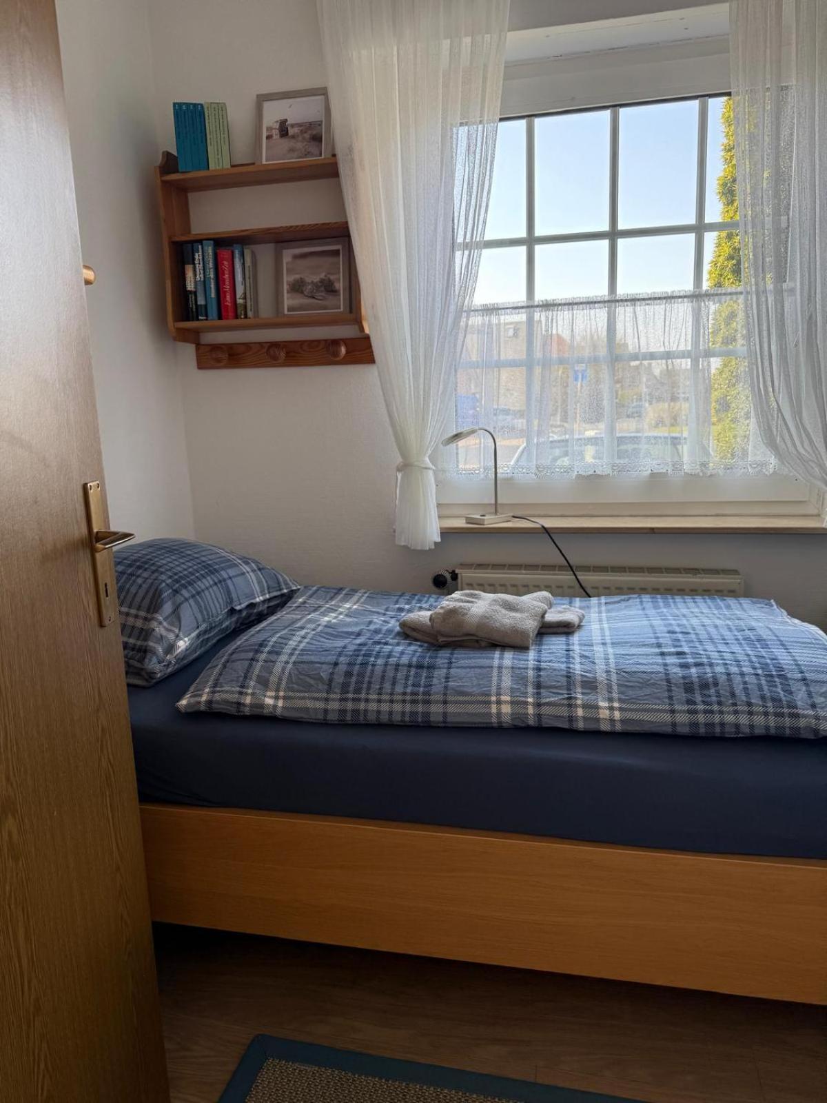 Ferienwohnung Norddeich: Gemuetliche Rueckzugsoase Fuer 2-4 Personen Екстериор снимка